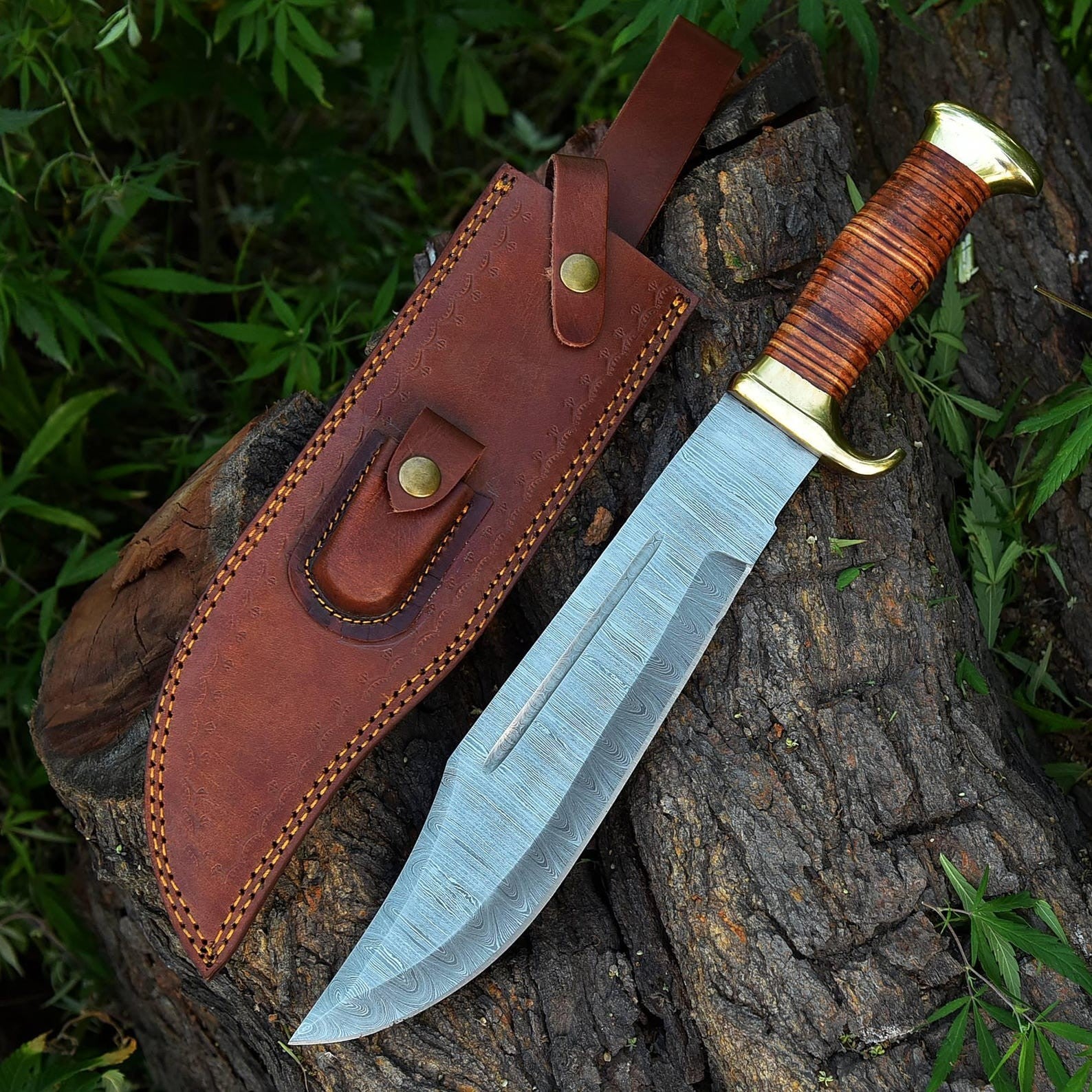 Handmade Damascus Bowie Knife Hunting Fixed Blade with Leather Sheath