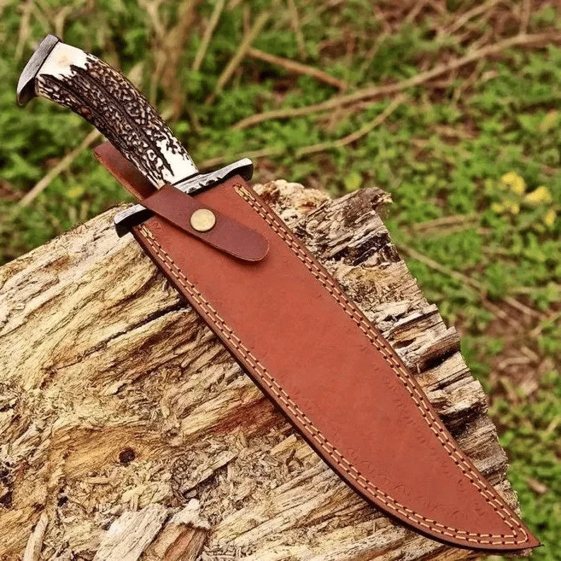 Hand Forged Damascus Hunting Bowie Knife Stag Antler Handle with Leather Sheath