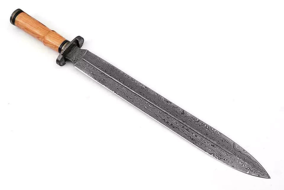 Premium Hand Forged Damascus Steel Hunting Battle Ready Medieval Roman Sword