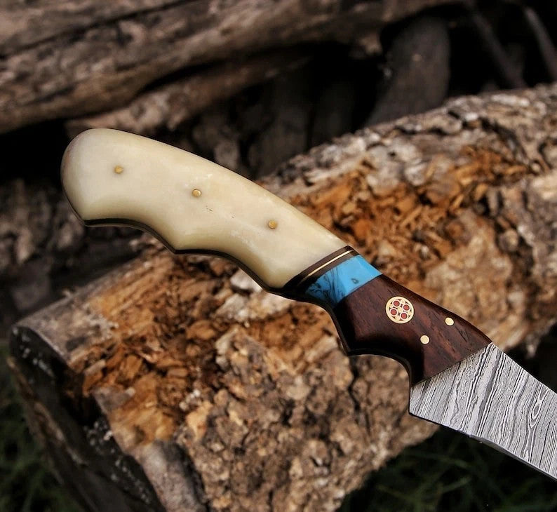 Custom Hand Forged Damascus Steel Fillet Knife - Japanese Chef Knife for Kitchen