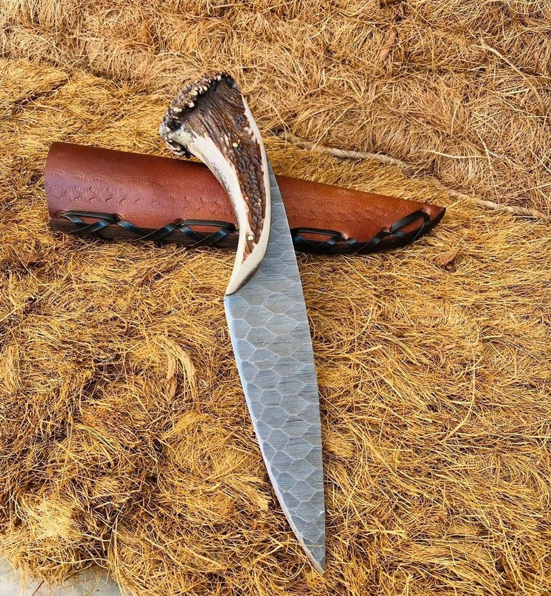 Custom Handmade D2 Steel Blade Stag Antler Bowie Knife| Hunting Knife Camping