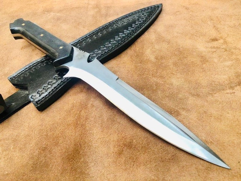 Custom Handmade D2 Steel Blade Tactical Jack Krauser Knife|Hunting Knife Camping