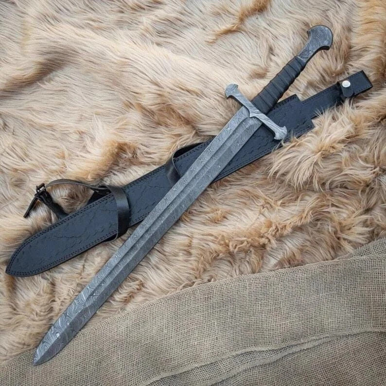Custom Handmade Damascus Steel Blade Medieval Viking Sword Hunting Sword Camping