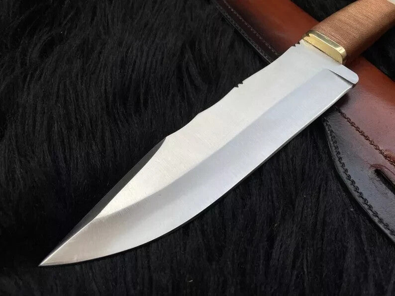 Custom Handmade D2 Steel Bowie knife,Stag Horn Hunting Knife with Leather Sheath